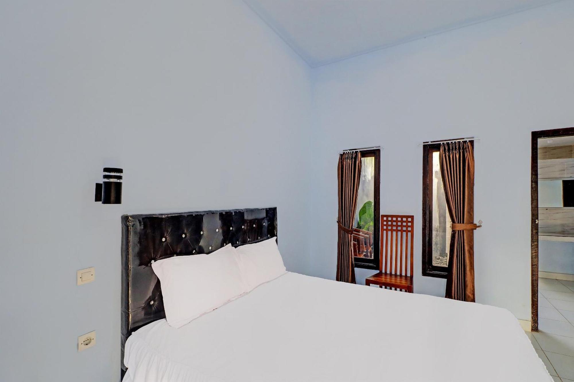 Oyo 92401 Hotel Mustika Negara  Екстериор снимка